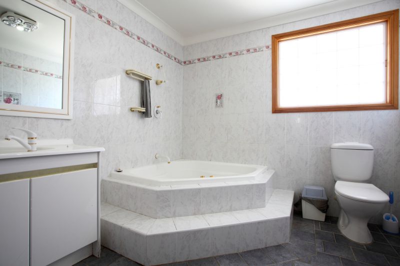 Cost of Bathtub Installation in San Diego, CA